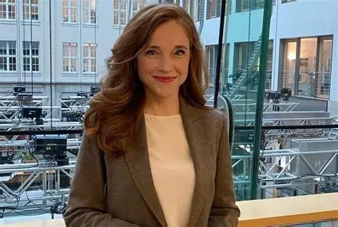 Mirjam Meinhardt Figur