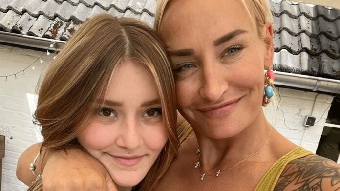 Schwester Sarah Connor